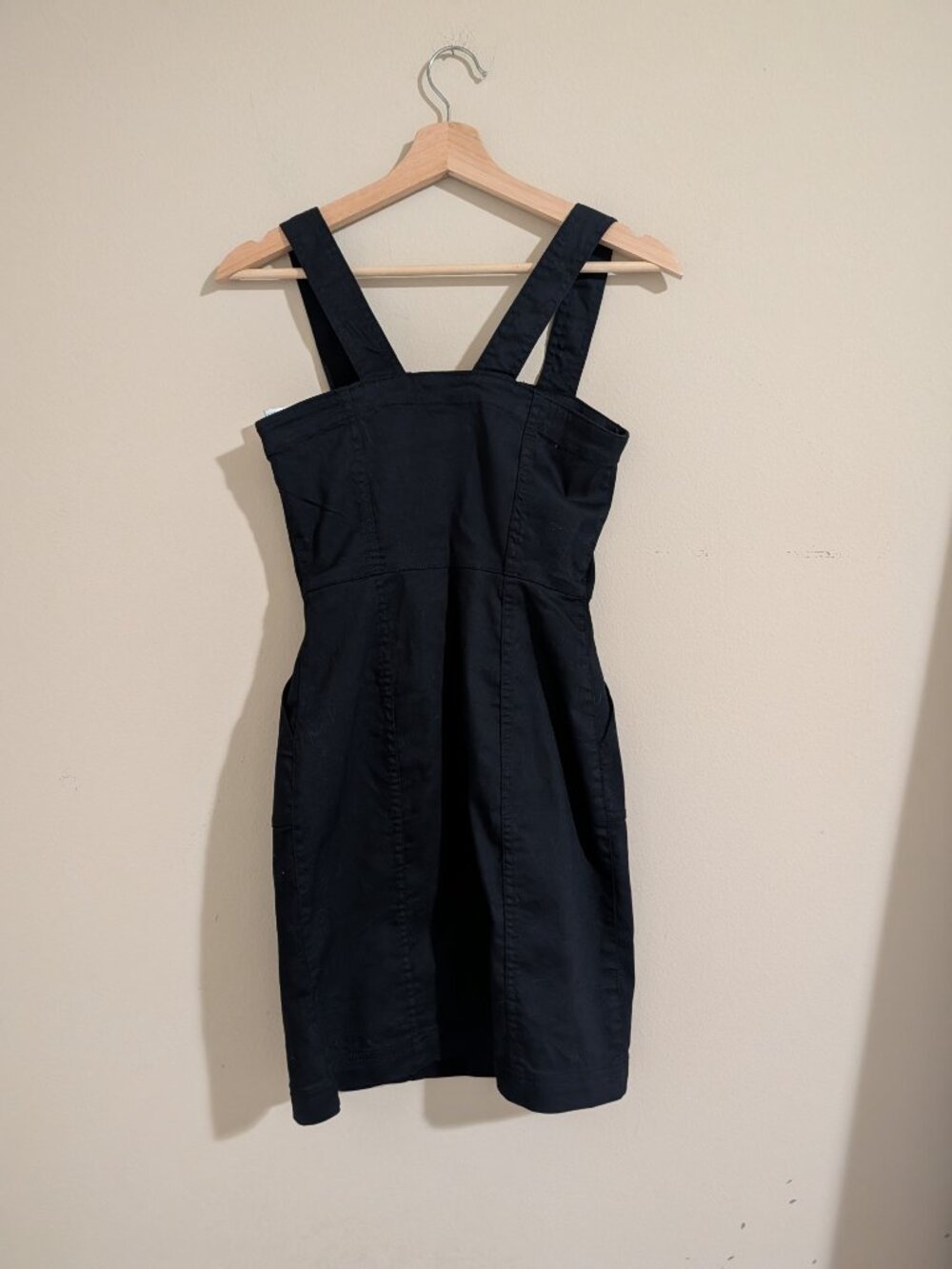 NWT H&M Divided Black Denim Button-Front Pinafore Dress Size US 2 / EUR 32 - Picture 3 of 7